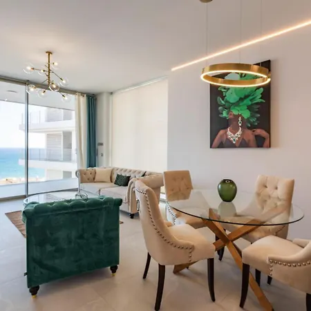 Golden Luxury 2 Bedroom Sea View * Fuengirola