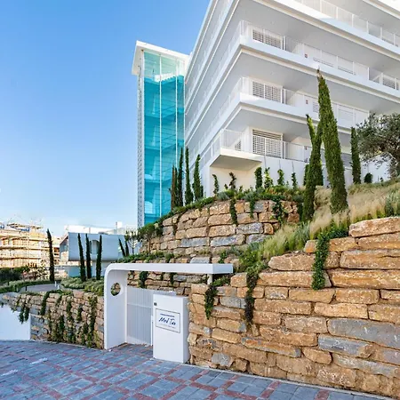 Apartment Golden Luxury 2 Bedroom Sea View *